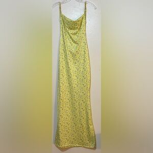 Yellow Floral Open Back Maxi Dress Womens Sz Medium